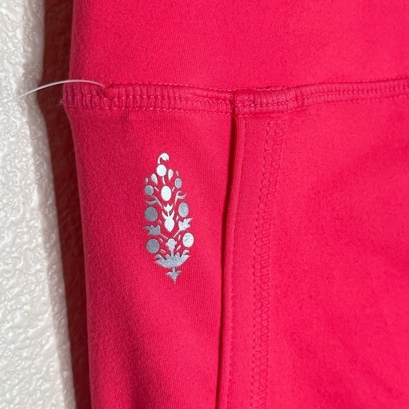 NWT FREE PEOPLE Infinity 3/4 High Rise Legging - Picture 13 of 16